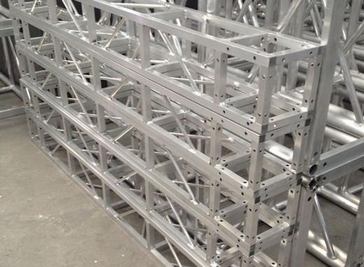简单介绍铝合金舞台桁架的生产工艺